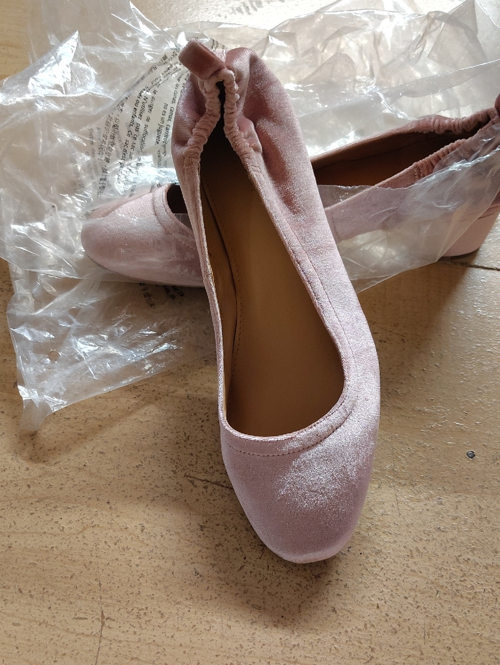 Women's Pink Velvet Elastic-Back Ballet Flats